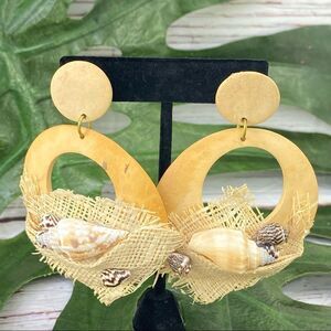 80s Coconut Seashell Hoop Earrings